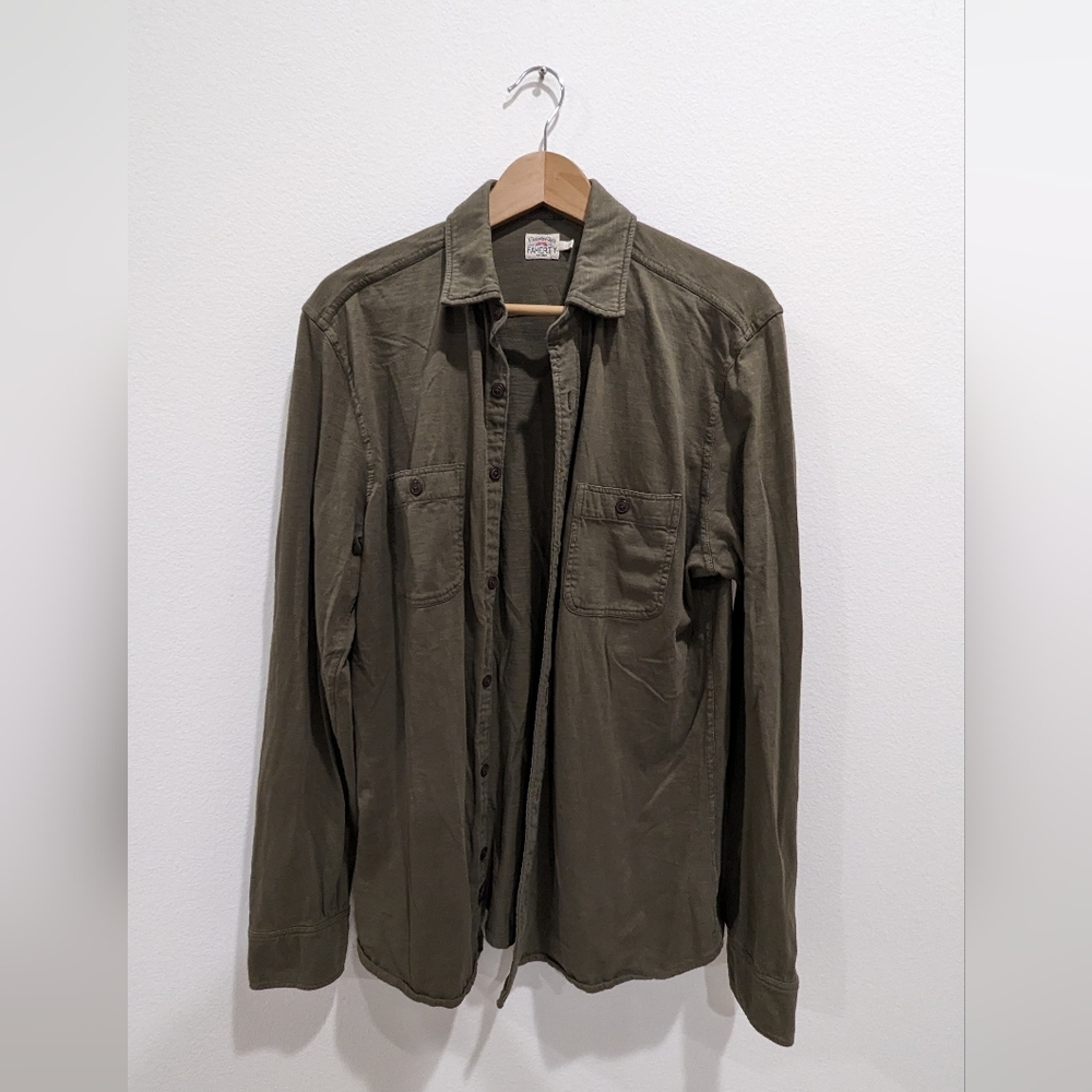 Faherty double pocket knit shirt olive large